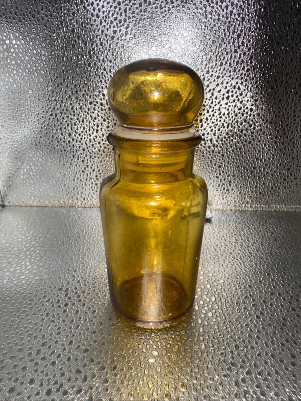 Amber Glass Apothecary Bottle with Stopper 4.5” made in Taiwan